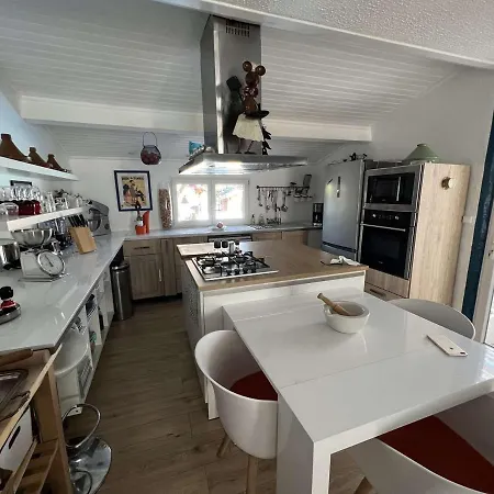 Maison Avec Piscine Privee, Proche Et Commerces, Jardin Et Terrasse, 6 Pers - Fr-1-701-61 Feriehus *